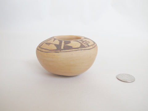Hopi Pottery  5732-36